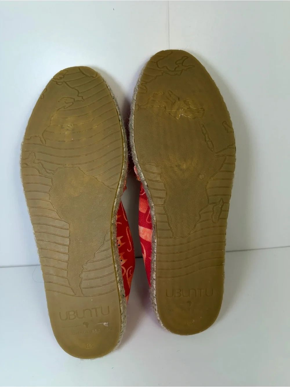Ubutu Slip-On Espadrille Flats - Coral Pink with Cat Pattern